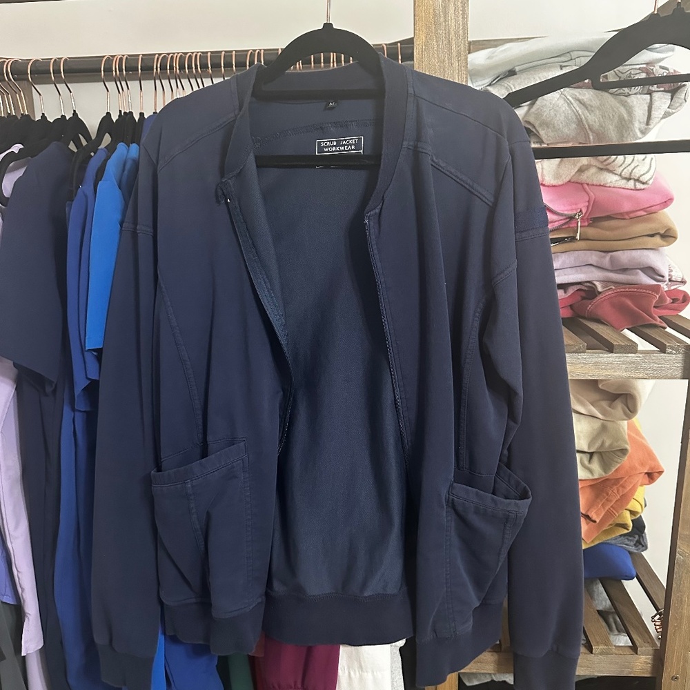 Scrub jacket
